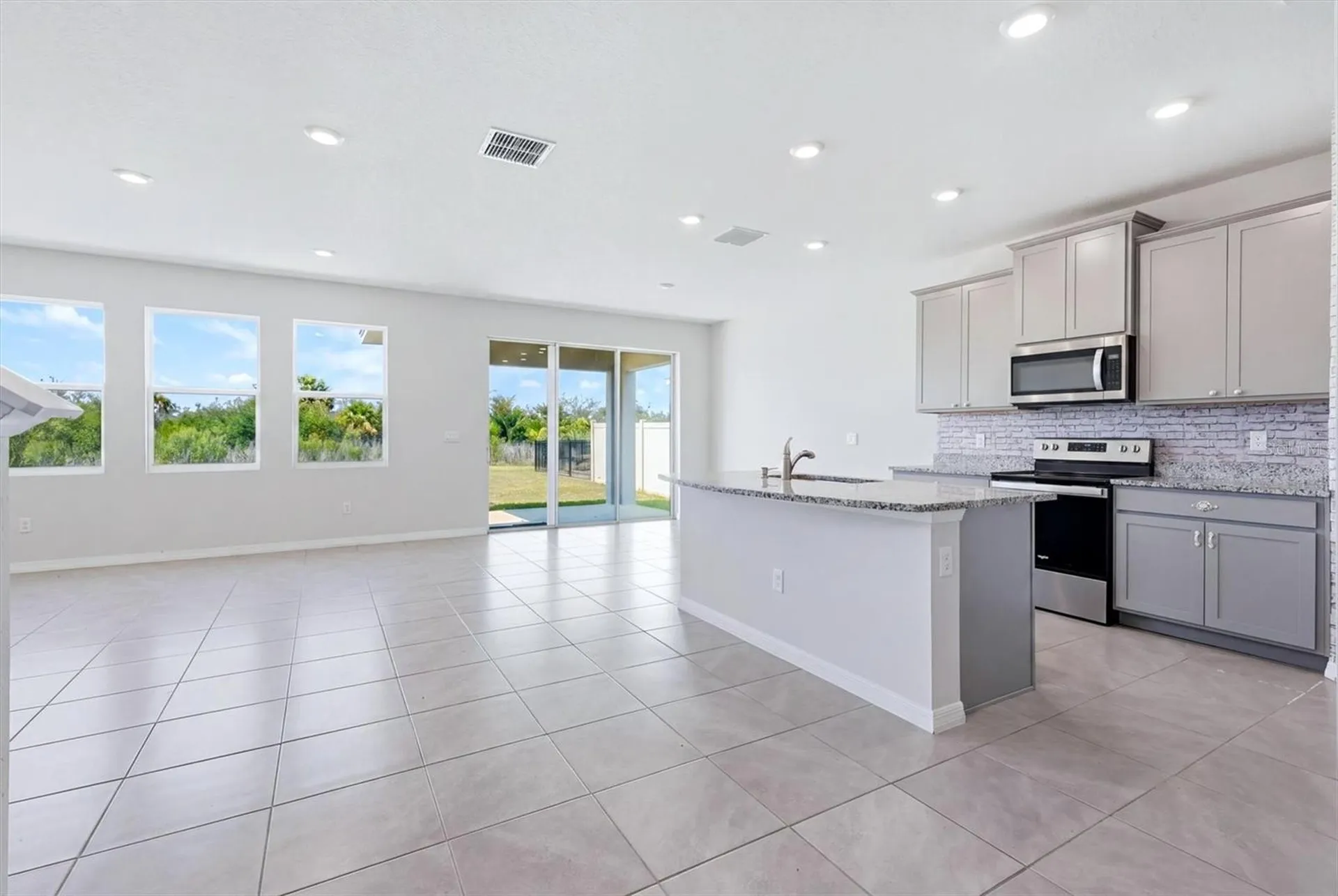 3813 Lively Coral Place Bradenton FL 34208