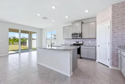 3813 Lively Coral Place Bradenton FL 34208