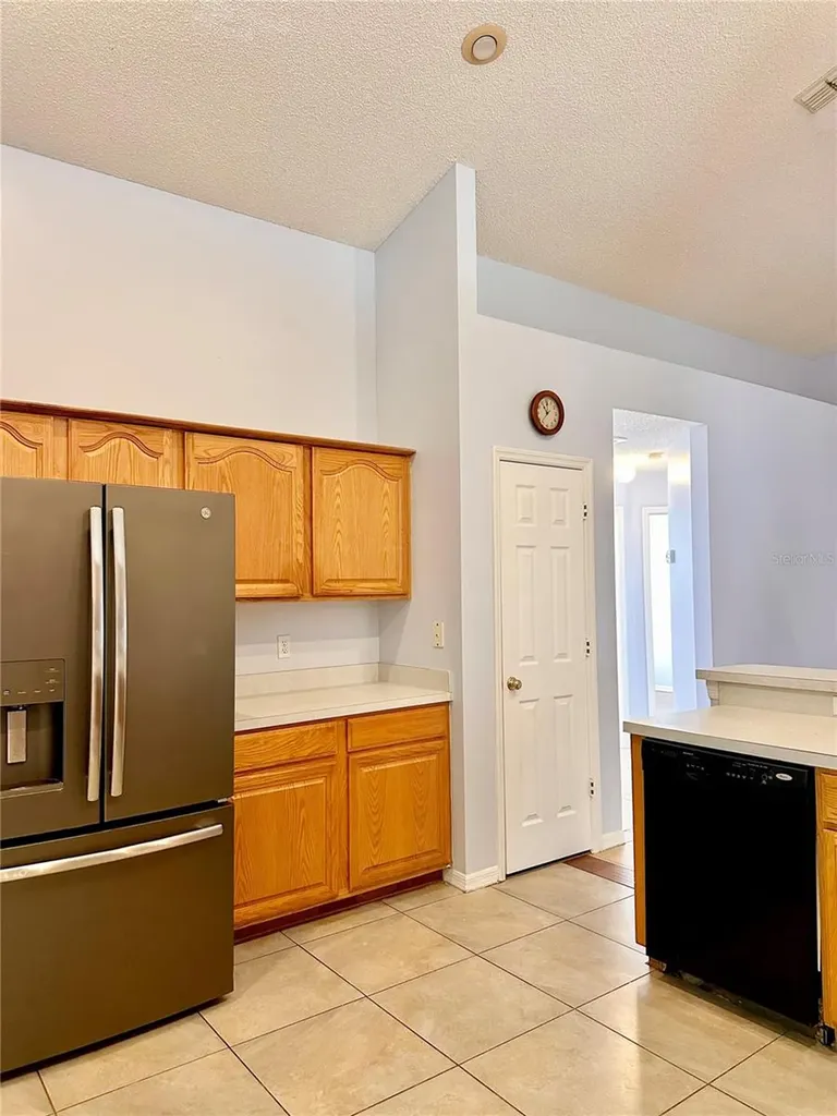 8214 Woodsworth Drive Orlando FL 32817