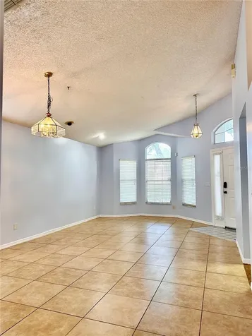 8214 Woodsworth Drive Orlando FL 32817