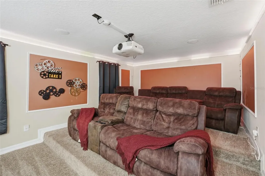 1414 Thunderbird Road Davenport FL 33896