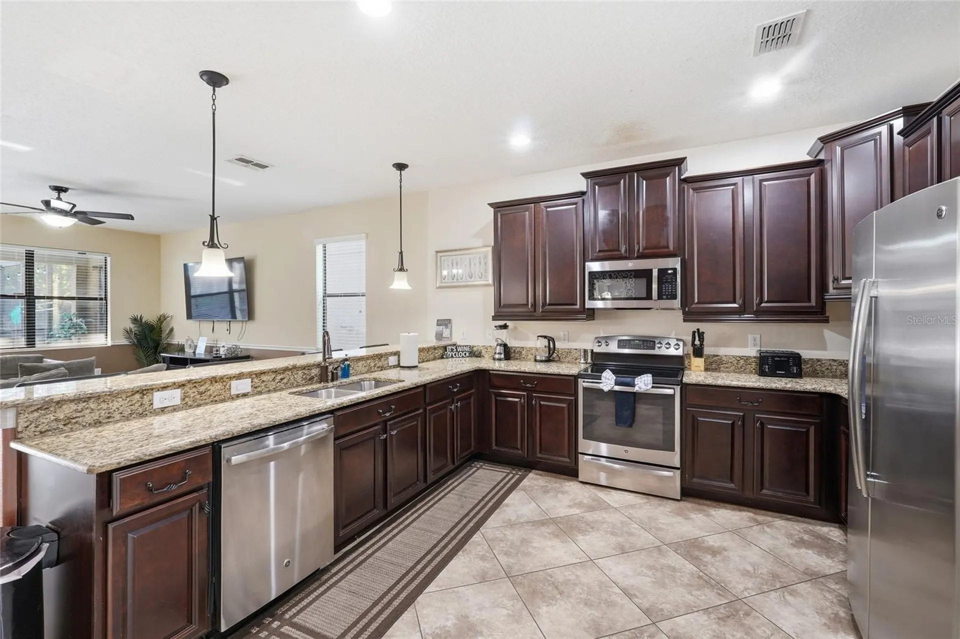 1414 Thunderbird Road Davenport FL 33896