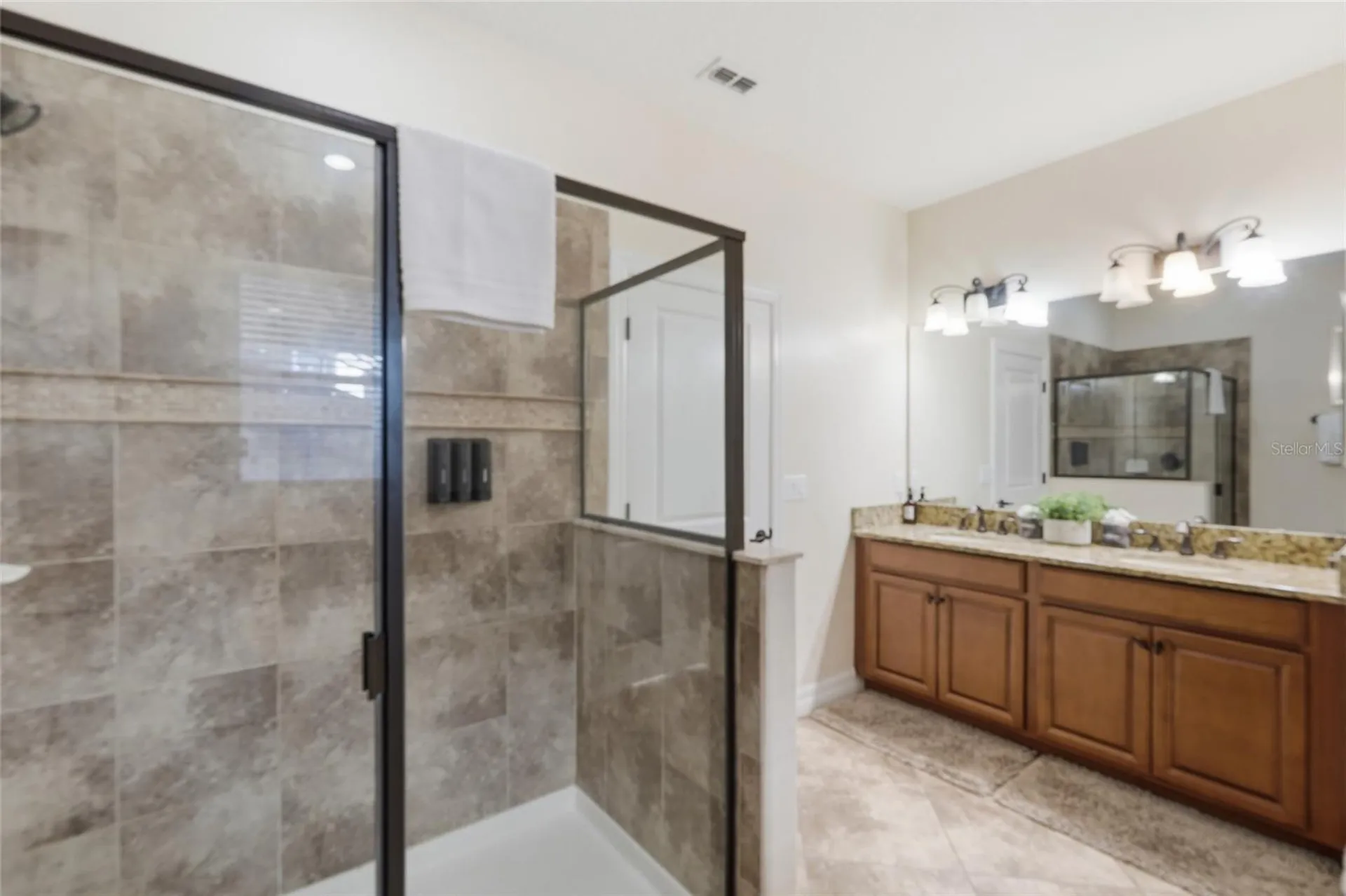1414 Thunderbird Road Davenport FL 33896