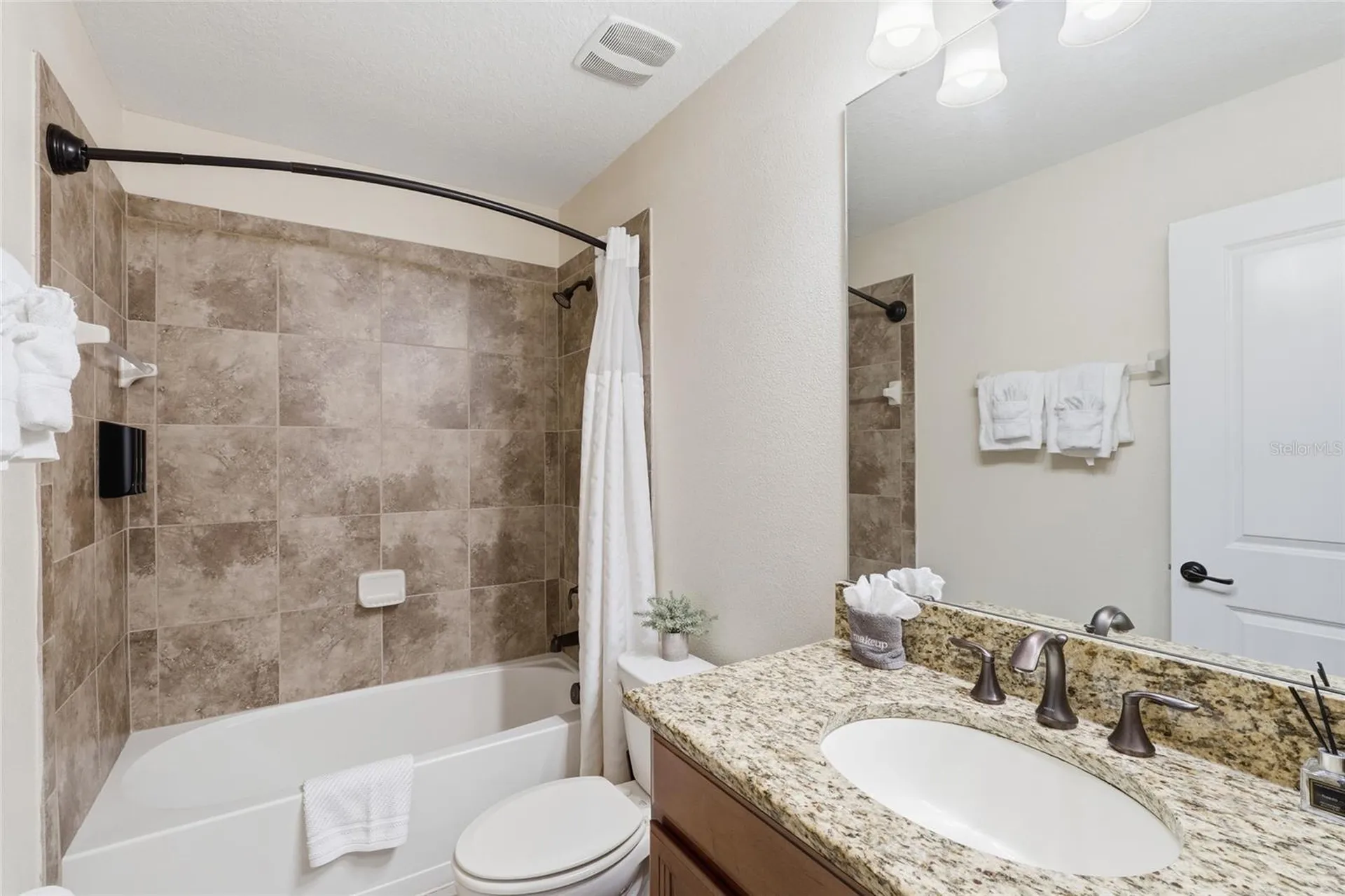 1414 Thunderbird Road Davenport FL 33896