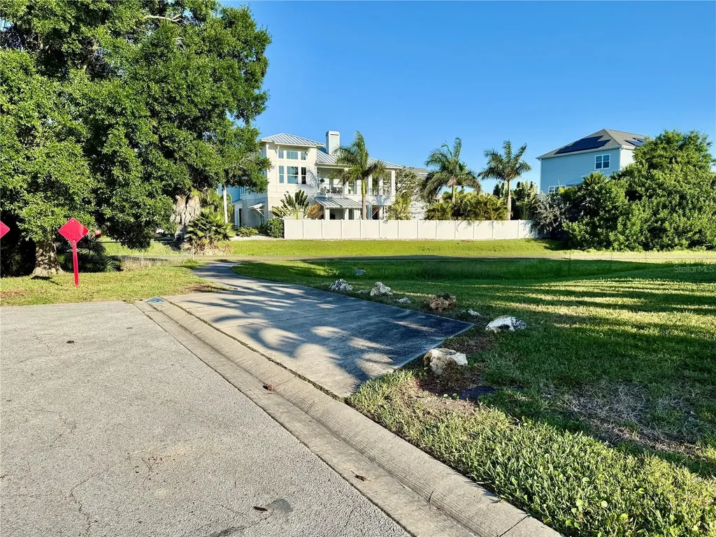 501 Palm Avenue Palm Harbor FL 34683