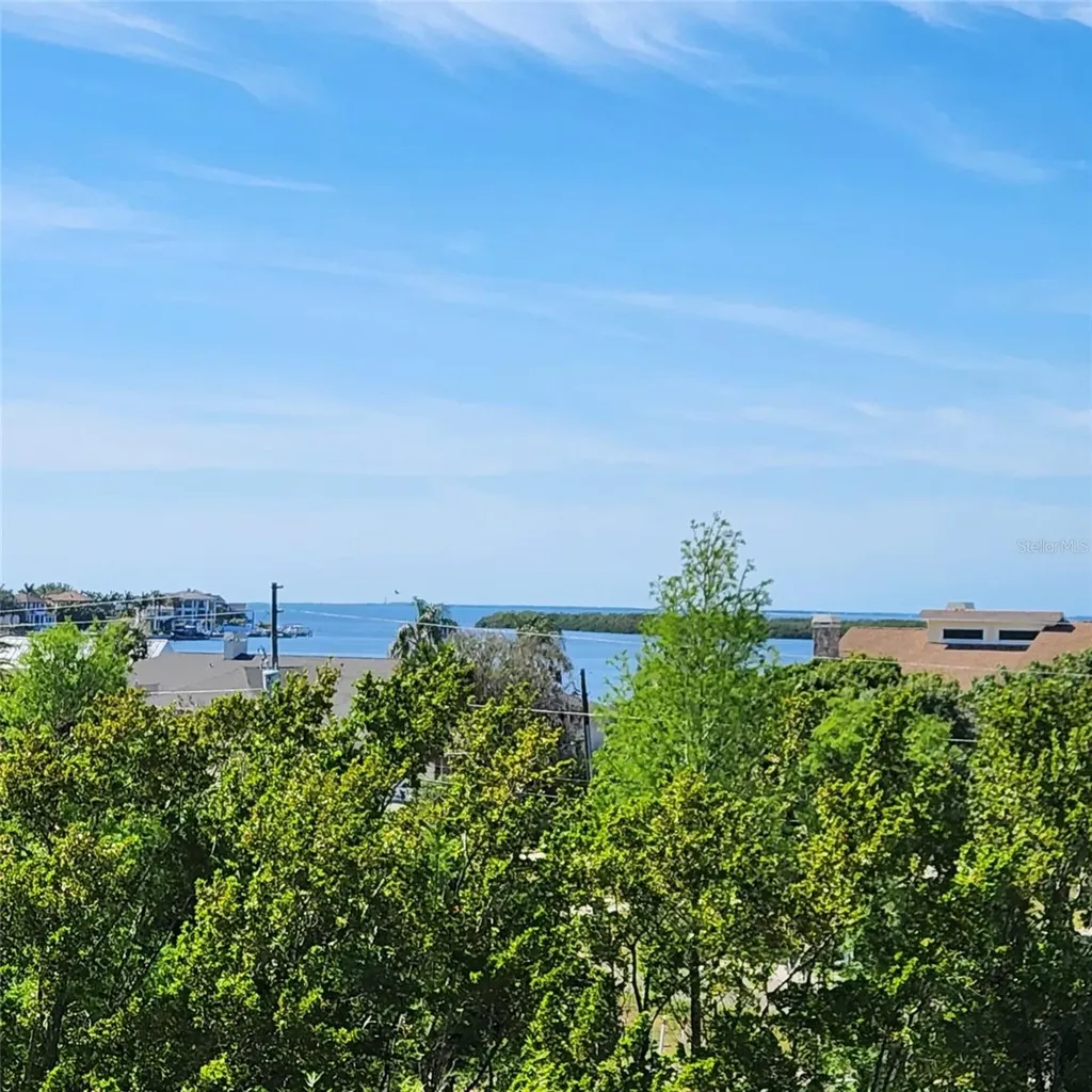 501 Palm Avenue Palm Harbor FL 34683