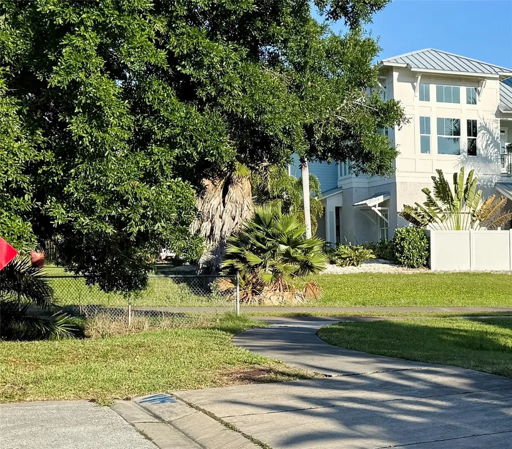 501 Palm Avenue Palm Harbor FL 34683