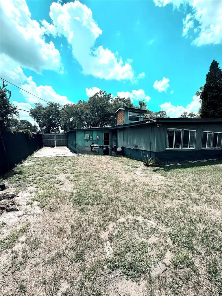 1632 Pineberry Street Lakeland FL 33803