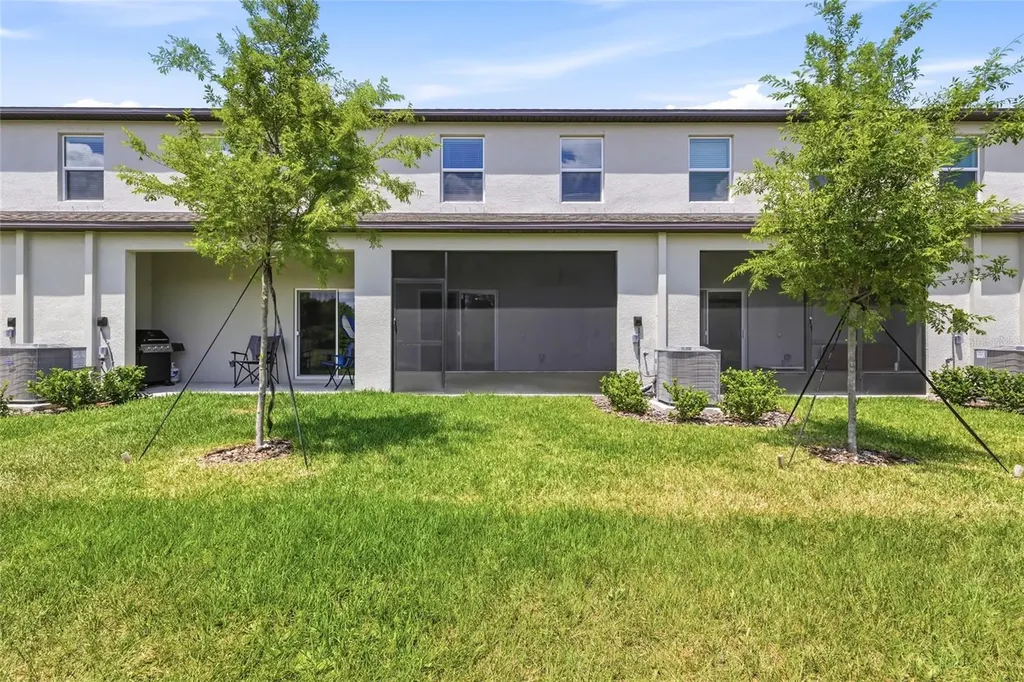278 27th Street SE Ruskin FL 33570