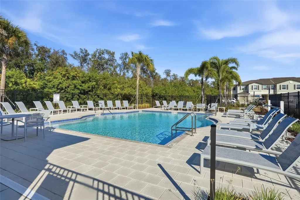 278 27th Street SE Ruskin FL 33570