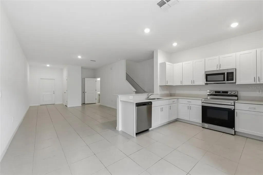 278 27th Street SE Ruskin FL 33570