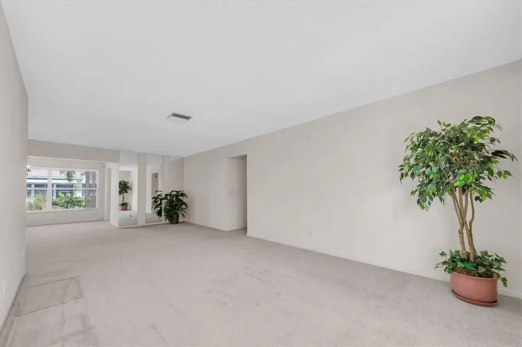 8241 Brentwood Road Seminole FL 33777