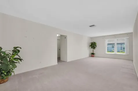 8241 Brentwood Road Seminole FL 33777