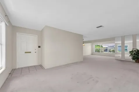 8241 Brentwood Road Seminole FL 33777