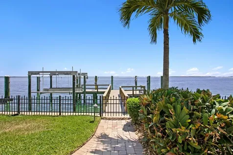 611 1st Avenue S Tierra Verde FL 33715