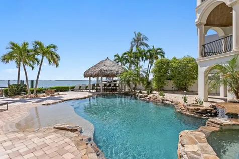 611 1st Avenue S Tierra Verde FL 33715