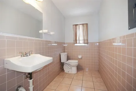 167 6th Street SW Largo FL 33770