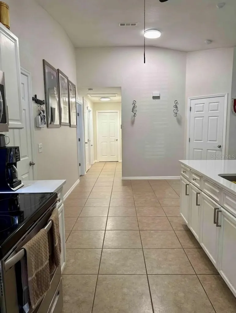 313 Oak Street Auburndale FL 33823