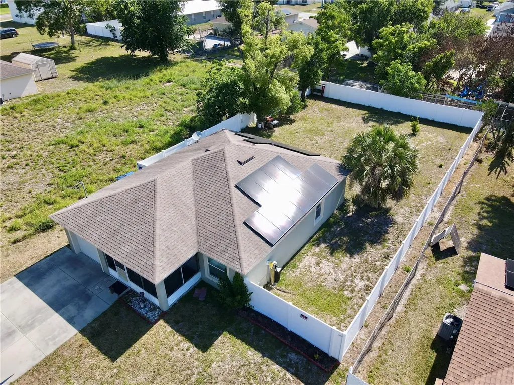 313 Oak Street Auburndale FL 33823