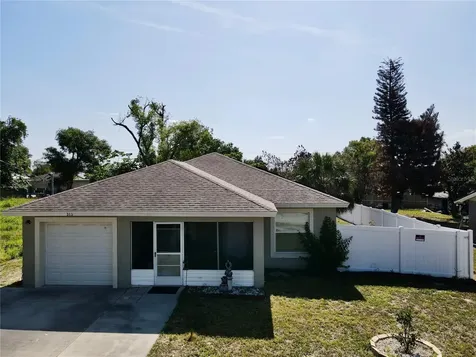 313 Oak Street Auburndale FL 33823