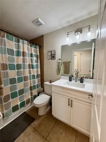 313 Oak Street Auburndale FL 33823
