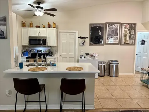 313 Oak Street Auburndale FL 33823