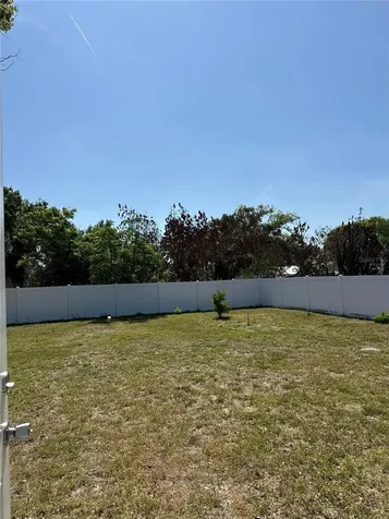 313 Oak Street Auburndale FL 33823