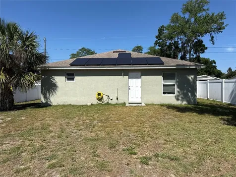 313 Oak Street Auburndale FL 33823