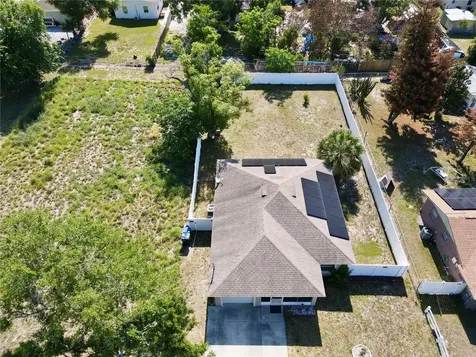 313 Oak Street Auburndale FL 33823