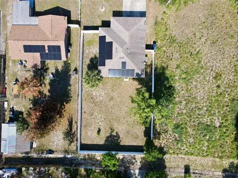 313 Oak Street Auburndale FL 33823
