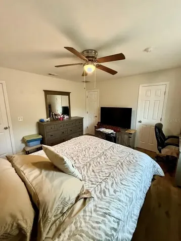 313 Oak Street Auburndale FL 33823