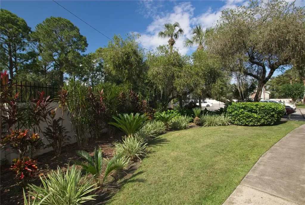 4575 S Texas Avenue Orlando FL 32839