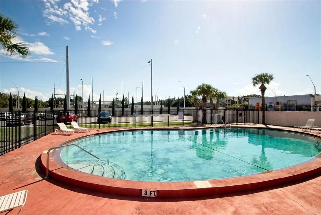 4575 S Texas Avenue Orlando FL 32839