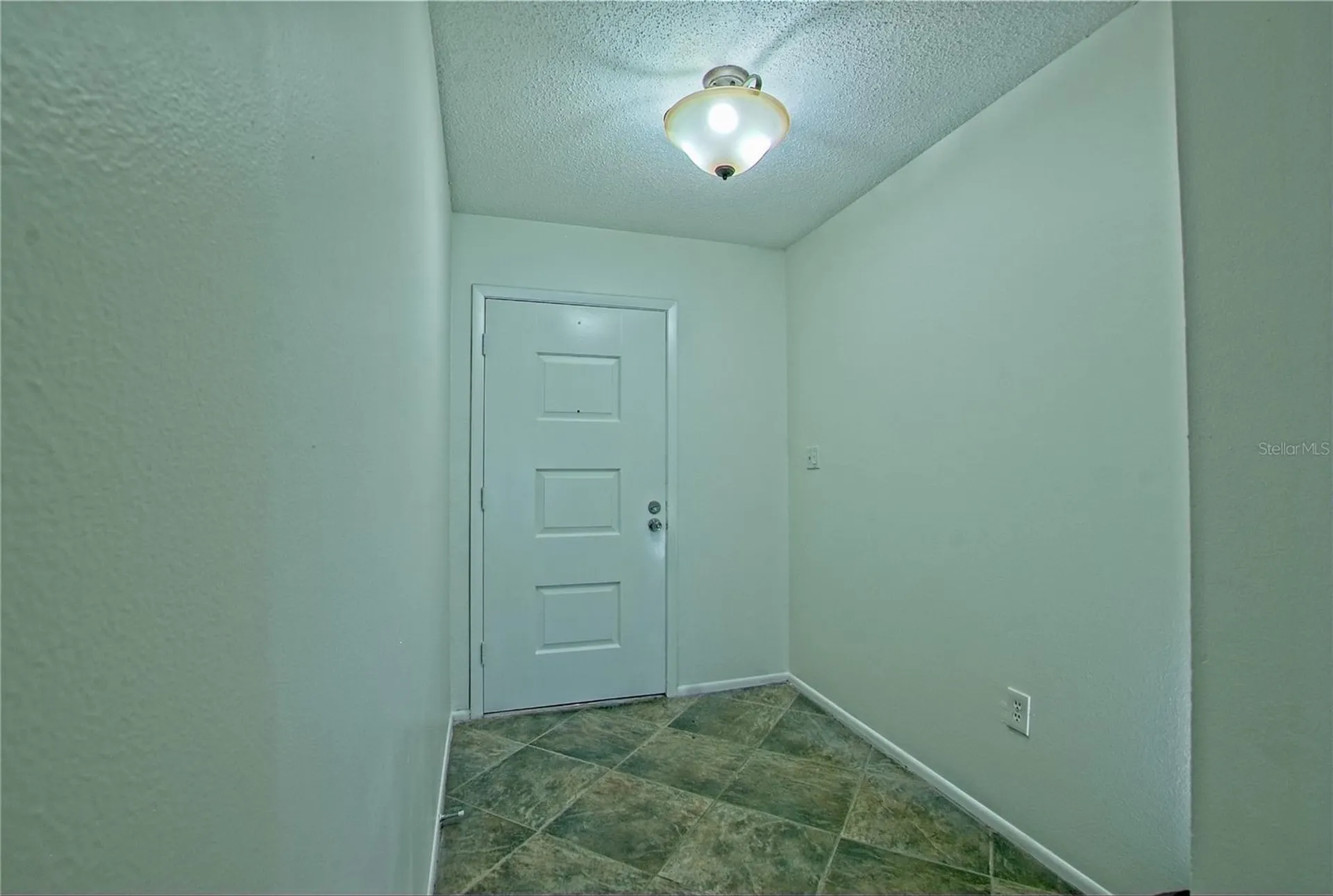 4575 S Texas Avenue Orlando FL 32839