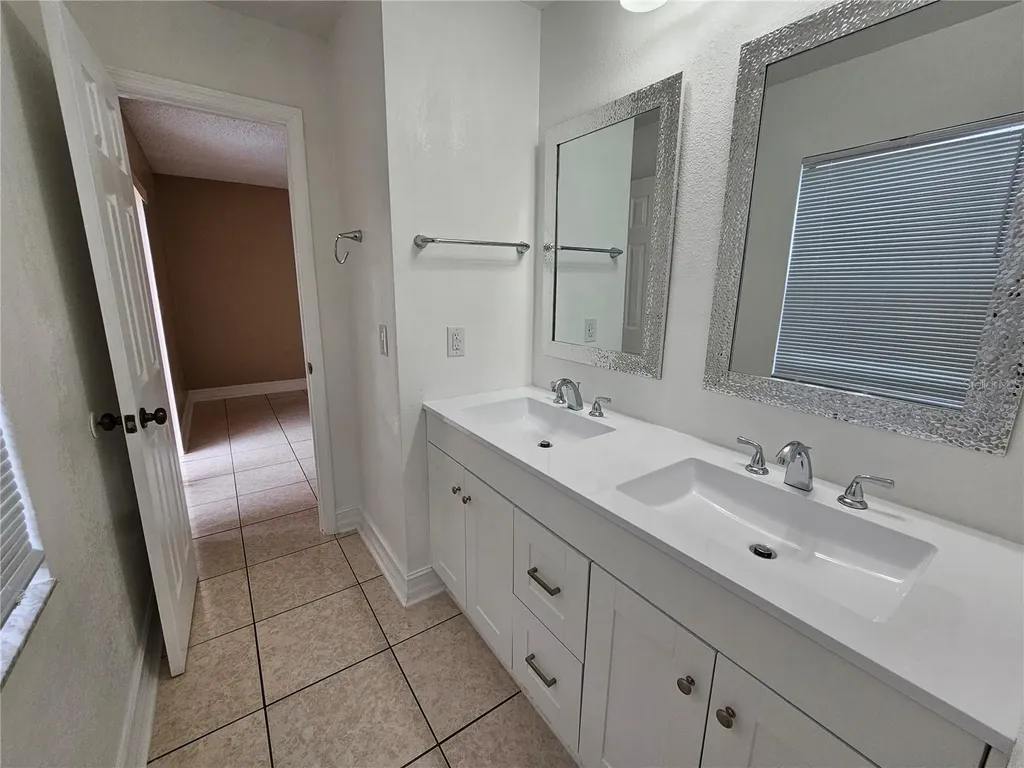 1024 Whalebone Bay Drive Kissimmee FL 34741