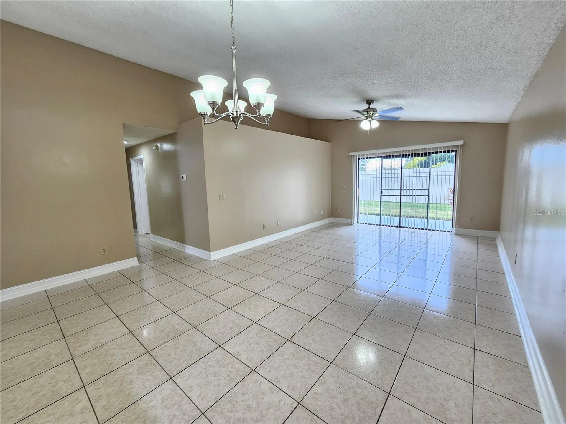 1024 Whalebone Bay Drive Kissimmee FL 34741