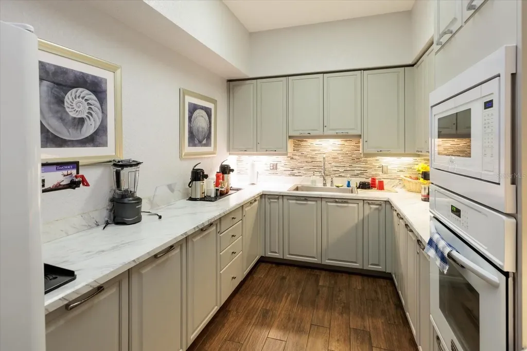 4801 Osprey Drive S St Petersburg FL 33711