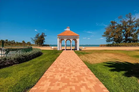4801 Osprey Drive S St Petersburg FL 33711