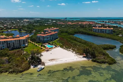4801 Osprey Drive S St Petersburg FL 33711