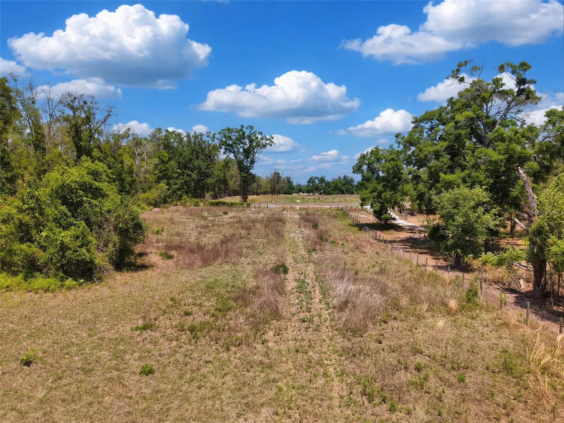 18 Ac NW Cr 138 Branford FL 32008