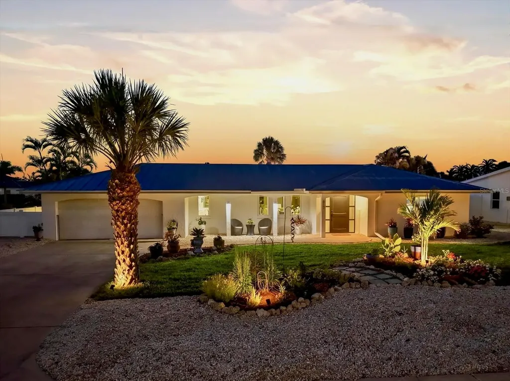617 Dundee Lane Holmes Beach FL 34217