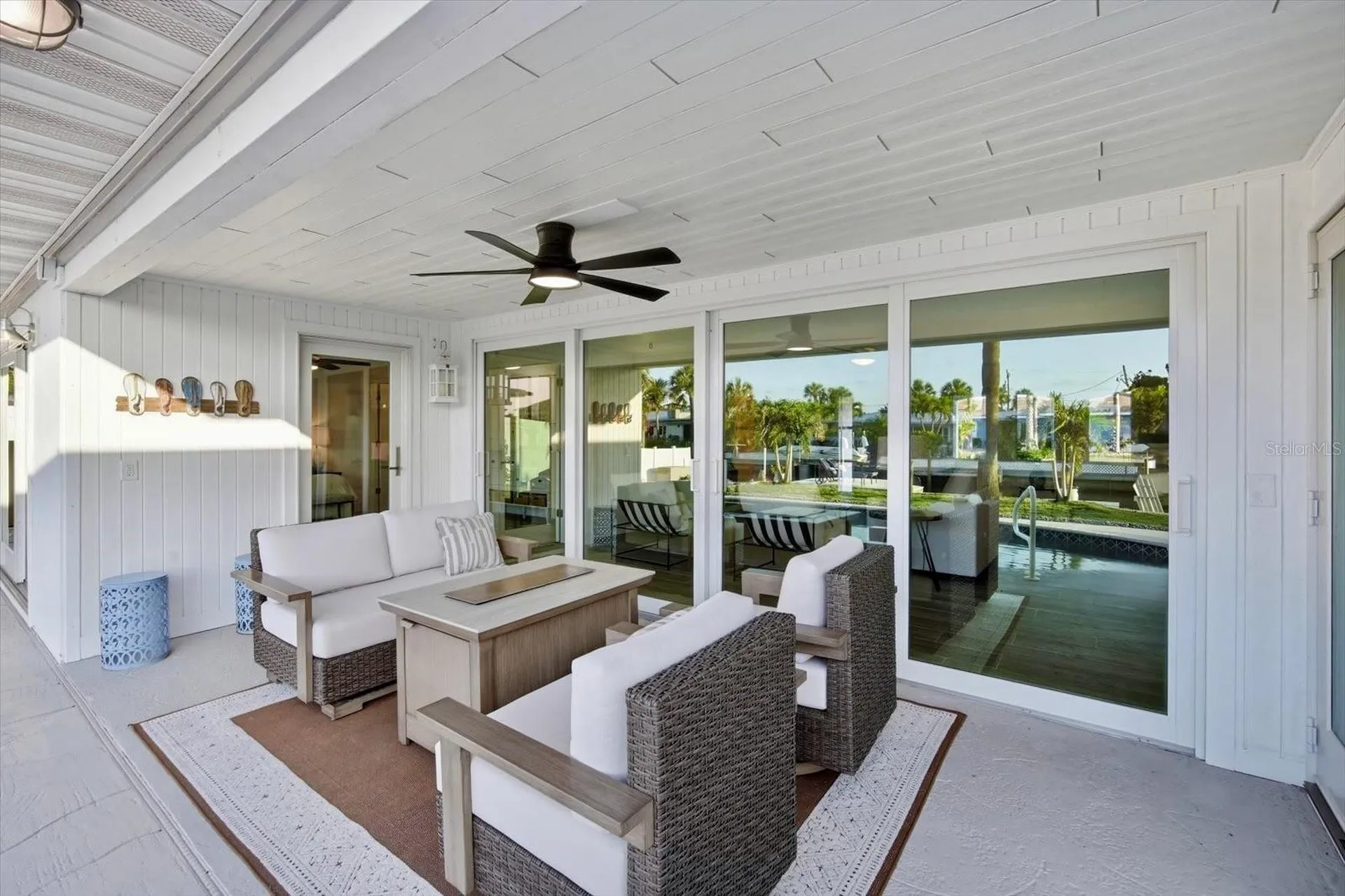 617 Dundee Lane Holmes Beach FL 34217