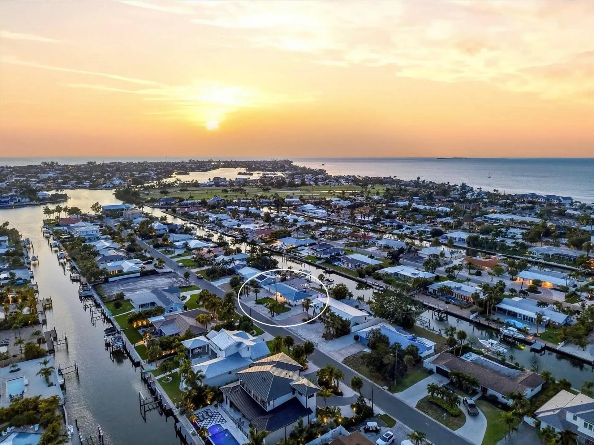 617 Dundee Lane Holmes Beach FL 34217