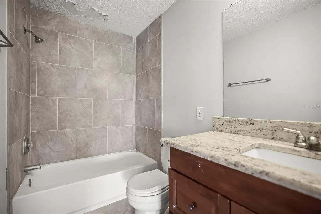 455 Alt 19 S Palm Harbor FL 34683