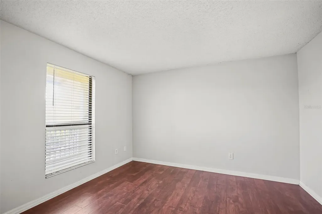 455 Alt 19 S Palm Harbor FL 34683