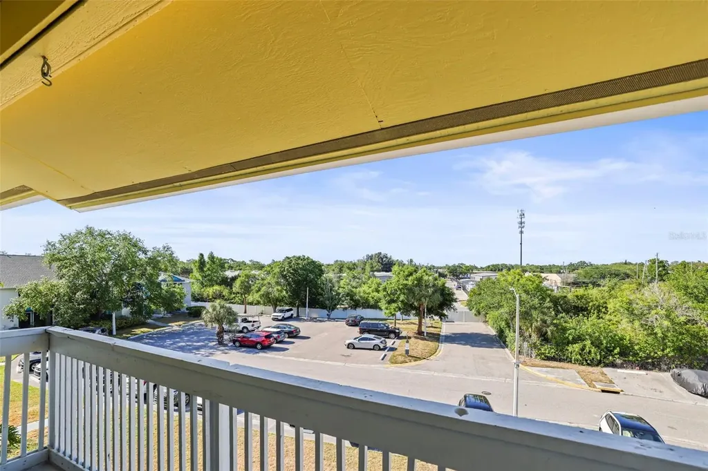 455 Alt 19 S Palm Harbor FL 34683