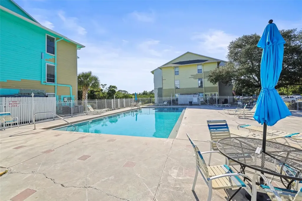 455 Alt 19 S Palm Harbor FL 34683