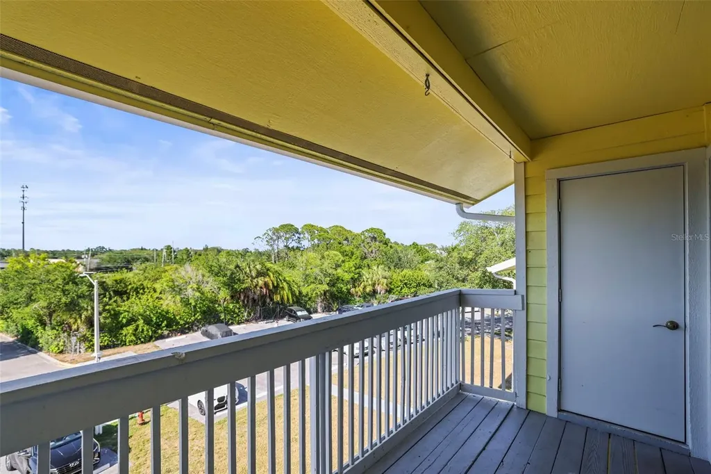 455 Alt 19 S Palm Harbor FL 34683