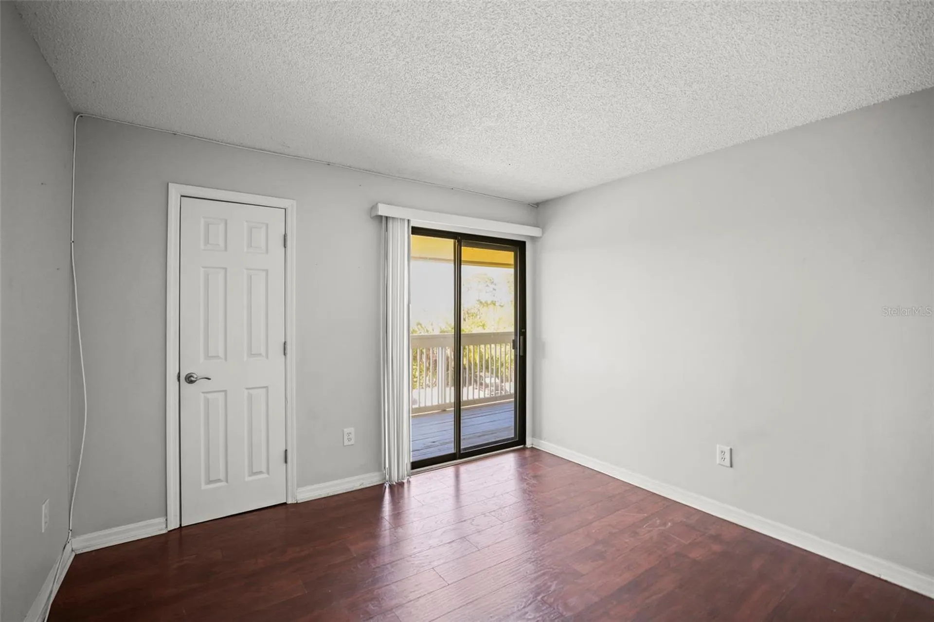 455 Alt 19 S Palm Harbor FL 34683