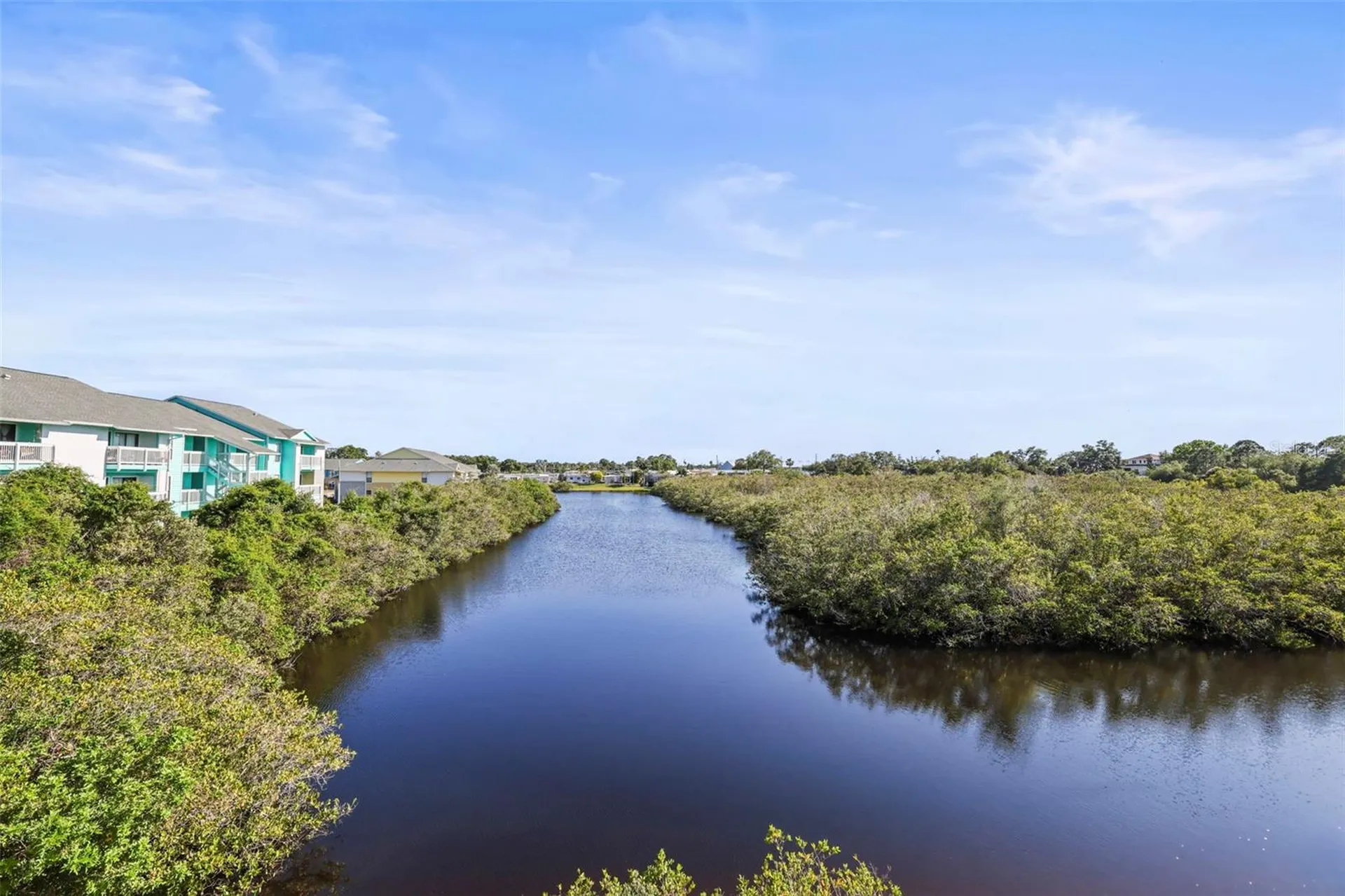 455 Alt 19 S Palm Harbor FL 34683